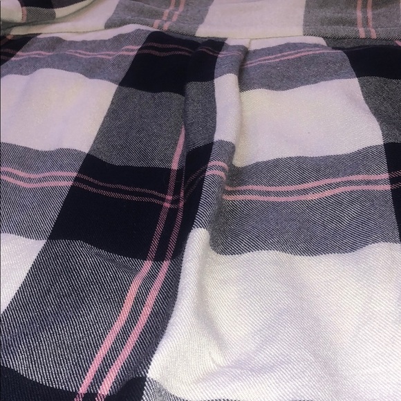 Guess Plaid Button Up Shirt - Picture 5 of 6